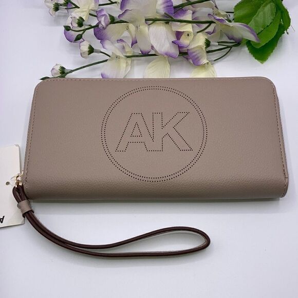 WOMENS ANNE KLEIN Wallet Wristlet Bag Purse - Picture 1 of 6